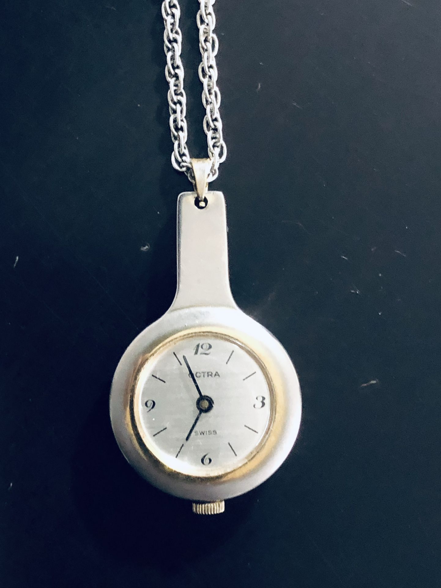 OCTRA Swiss vintage pendant necklace