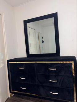 Bedroom set
