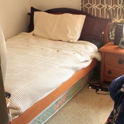 Ragazzi Bed Frame & Nightstand