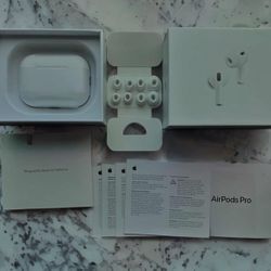 ⭐️New Air Pod Pros⭐️ 2nd Gen⭐️