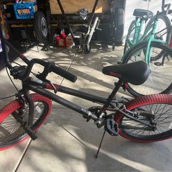 Kent Dread BMX Bike