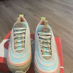 Nike Boy's Air Max 97 SE