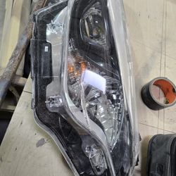 2014-16 Corolla Right Headlight 