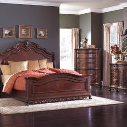 Brand New Traditional Dark Cherry Queen Bedframe + Dresser + Mirror + Nighstand 4PCs Bedroom Set