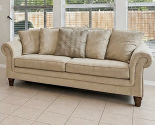 Lazy Boy Beige Couch. Delivery Available.