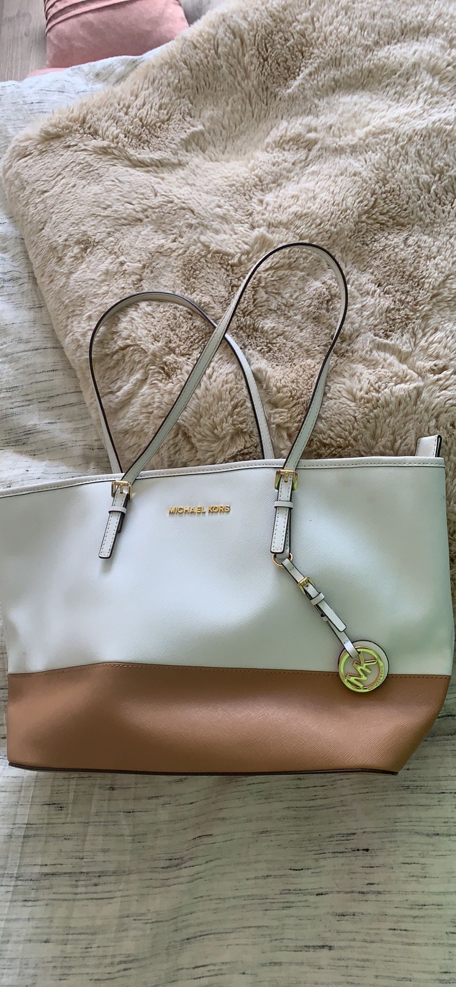 Michael Kors hand bag