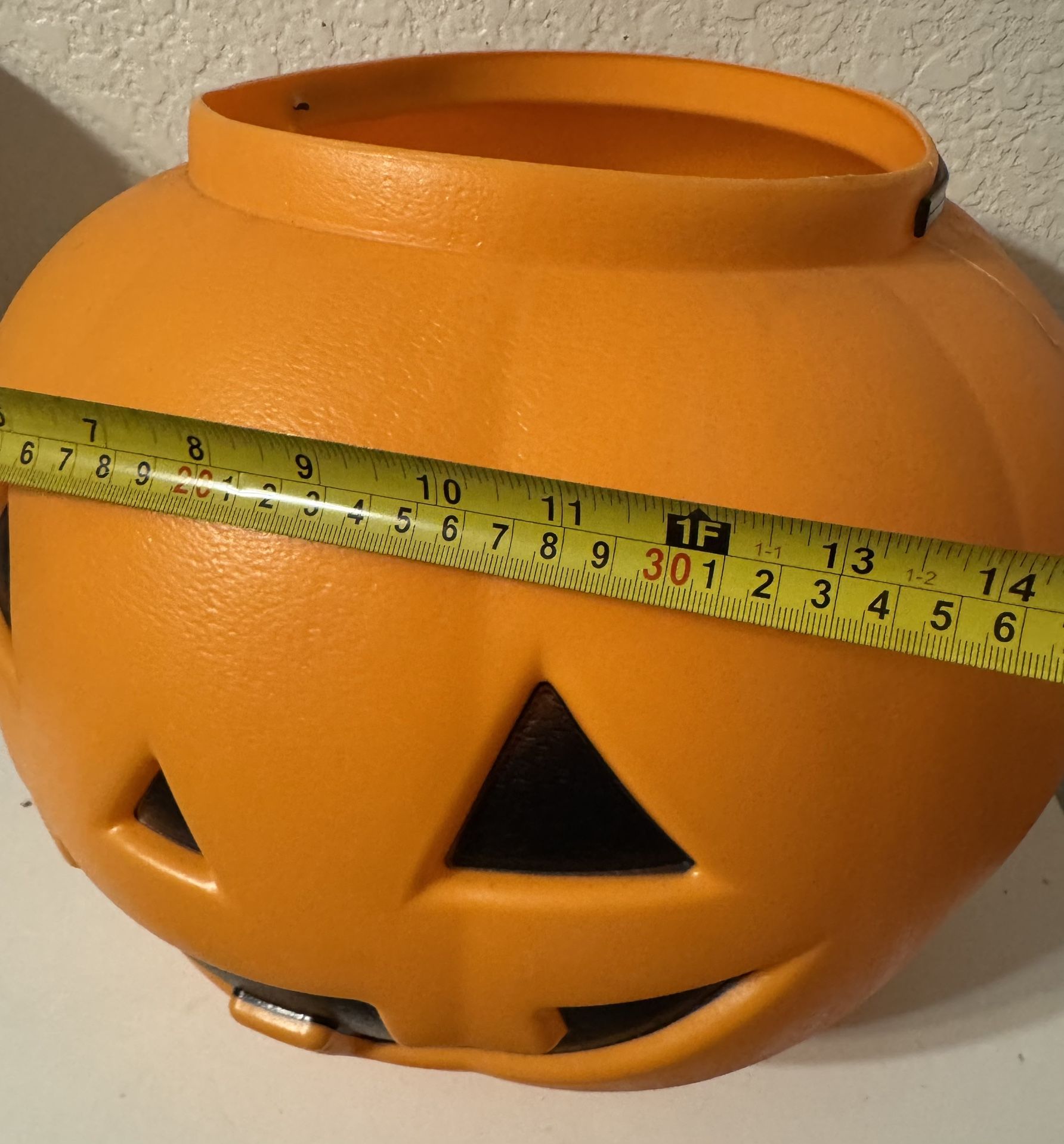 giant Halloween basket