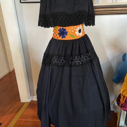 Embroidered Mexican Embroidered Catrina Vestido Mexicano