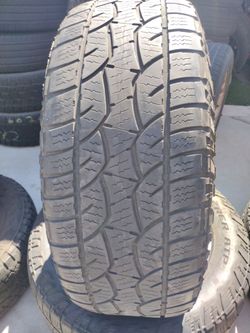 Used tires 275/60/20 set of 2