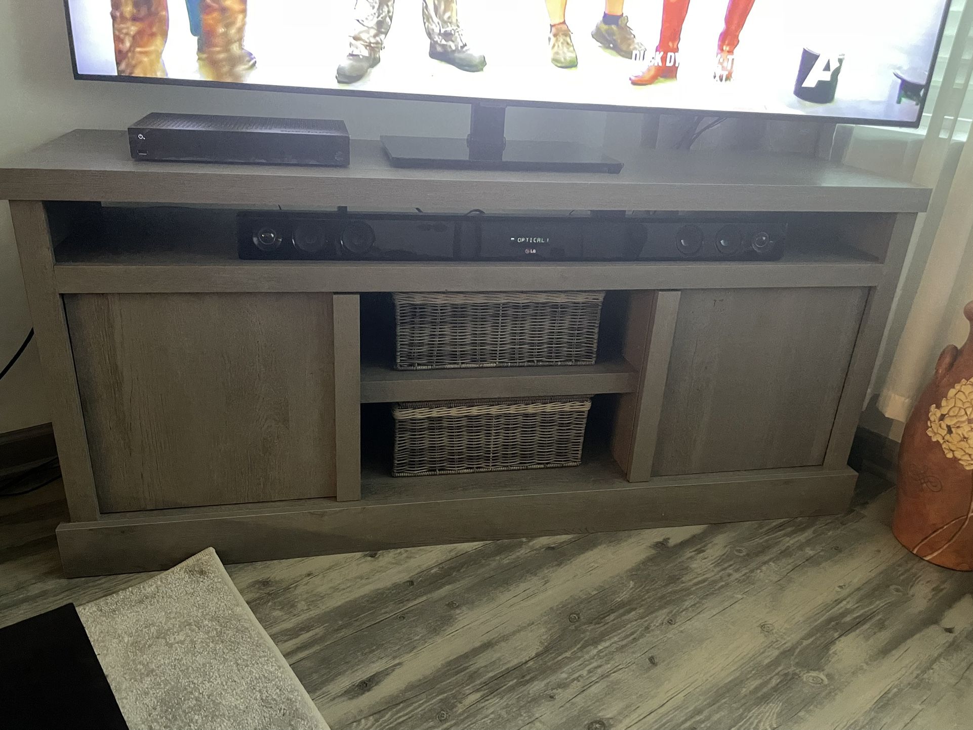 Sauder TV Stand