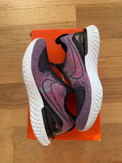 Nike Flyknit Slip-On Running Sneakers