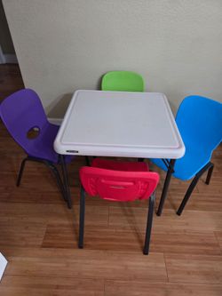 Lifetime children's table in four stacking chair combo