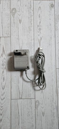 Nintendo ds lite aftermarket brand charger USG-002