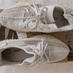 Adidas Yeezy Boost 350 V2 Bone White Size 9.5 Men’s Sneakers Used