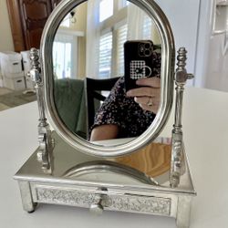  Vera Lucino Silverplate Vanity Mirror Jewelry Box | Silverplated