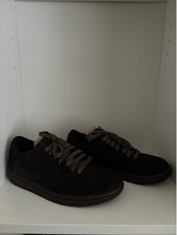 Jordan 1 Retro Low Travis Scott Velvet Brown
