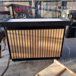 Portable Wooden Folding Bar
