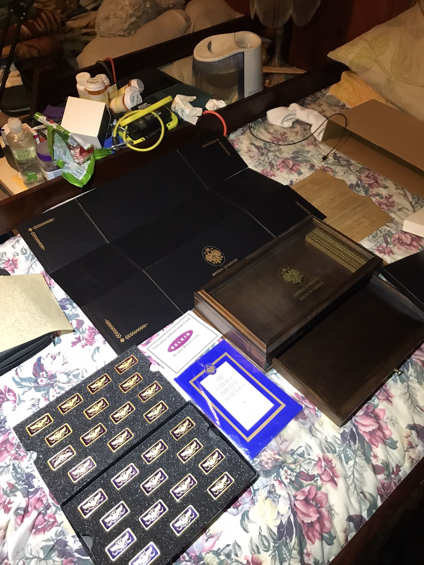 Gold Dominoes Set