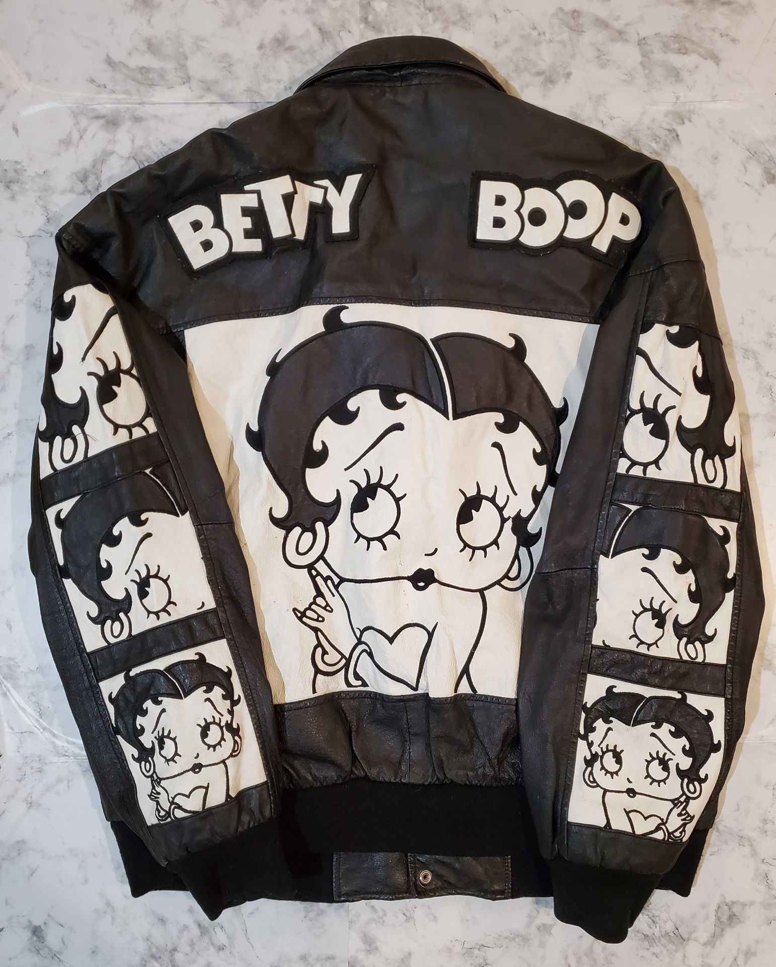 “Rare” 2003 Vintage Betty Boop Women’s Bomber Leather Jacket 2XL American Toons
