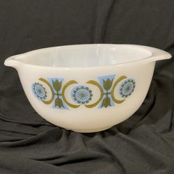 Pyrex Firestone Mixing Bowl