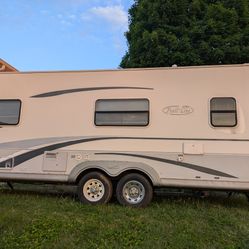 2005 ultralight camper