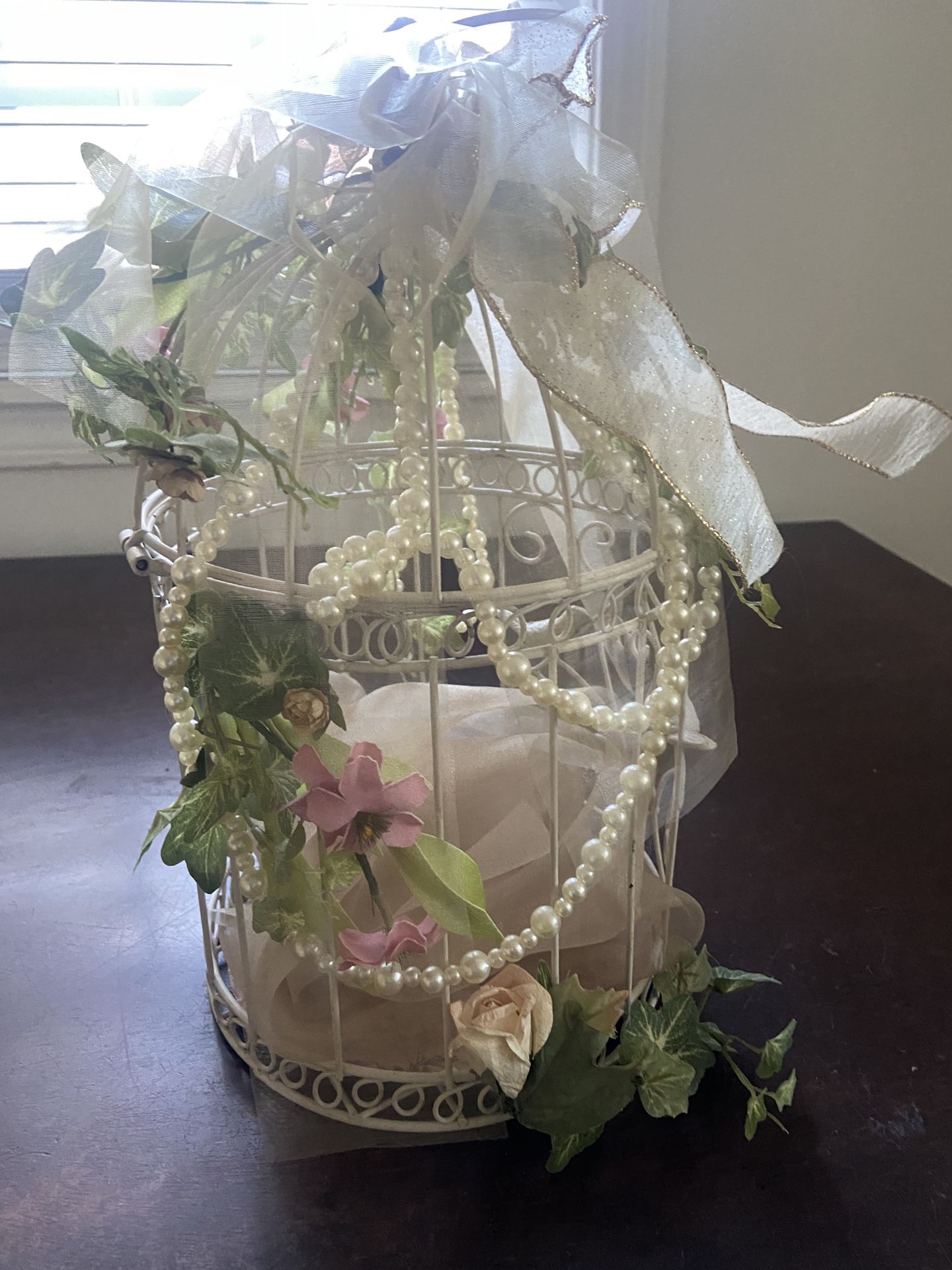 Beautiful Decorative Birdcages