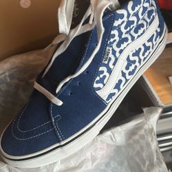 Vans X Supreme Size 13