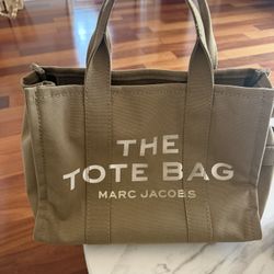 Marc Jacobs The Tote Bag 