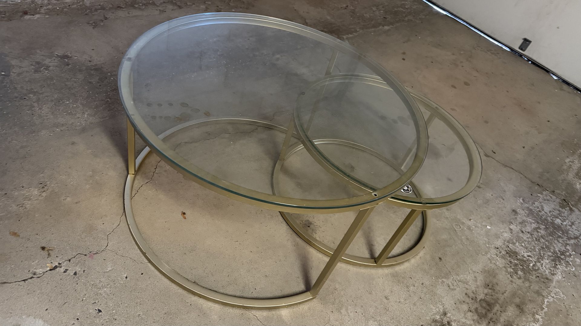 Glass round coffee table set of two