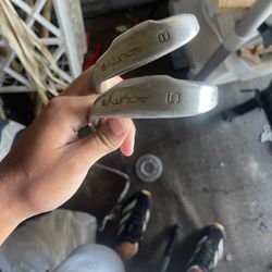 Golf Clubs 