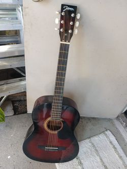 Johnson. Guitar Good. Condition
