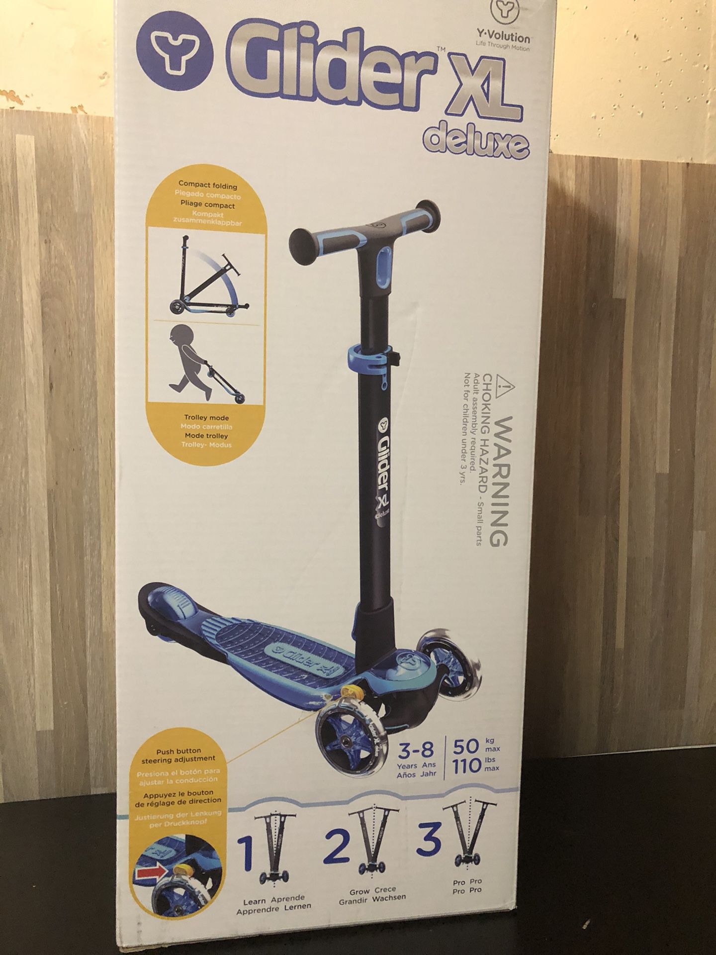 Yvolution Glider XL Deluxe Kids Scooter