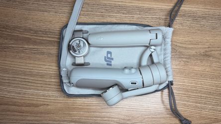 DJI OM 5 Smartphone Gimbal