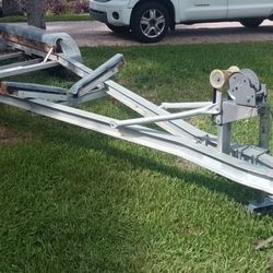 Aluminum Dual Axel Trailer Up To 21 Boat Excellent Condition. New Wheels, New Lights, New carpet, New Wires. Ready To Load...