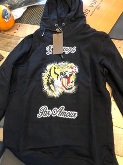 gucci sweatshirt size medium
