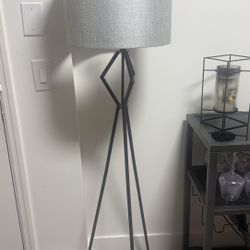 Standing lamp