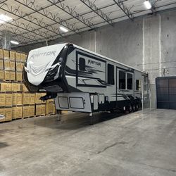 2018 Keystone Raptor 424ts