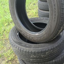 225 60 18 Goodyear All Season Used Tires