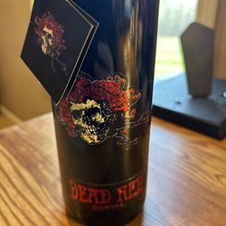 GRATEFUL DEAD FIRST EDITION Dead Red Skull & Roses Unwine | 1st Edition | Sealed Bottles