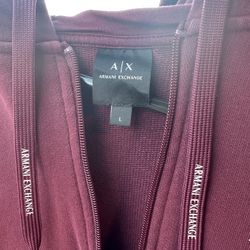 DESIGNER SWEATER WITH HOuüiDIE FOR MAN LARGE SIZE IN GREAN CONDITION  