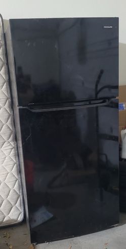 Frigidaire Refrigerator