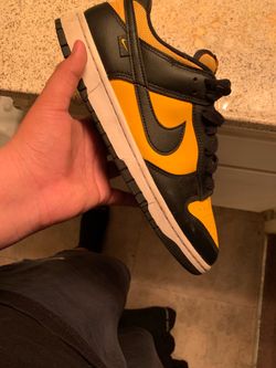 Nike dunk low black/university