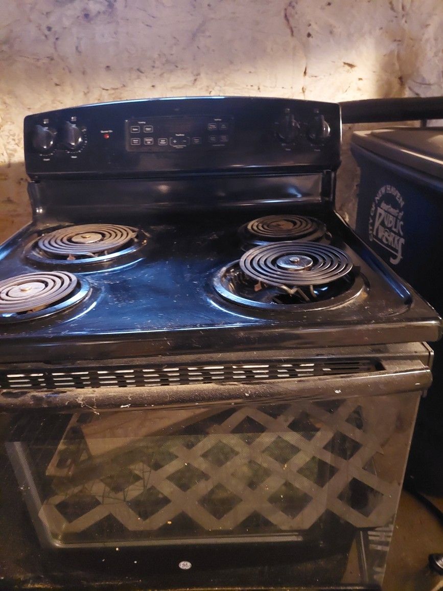 GE Electric Stove/oven