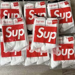 Supreme Socks 