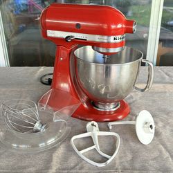 Kitchenaid Artisan Mixer 5 qt Red Tilt accessories