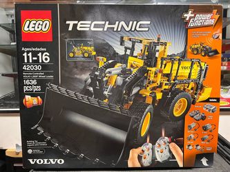 LEGO 42030 Volvo L350F wheel loader