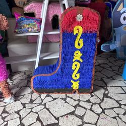 Boot Piñata