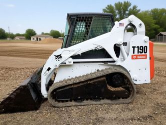 06 Bobcat T190
