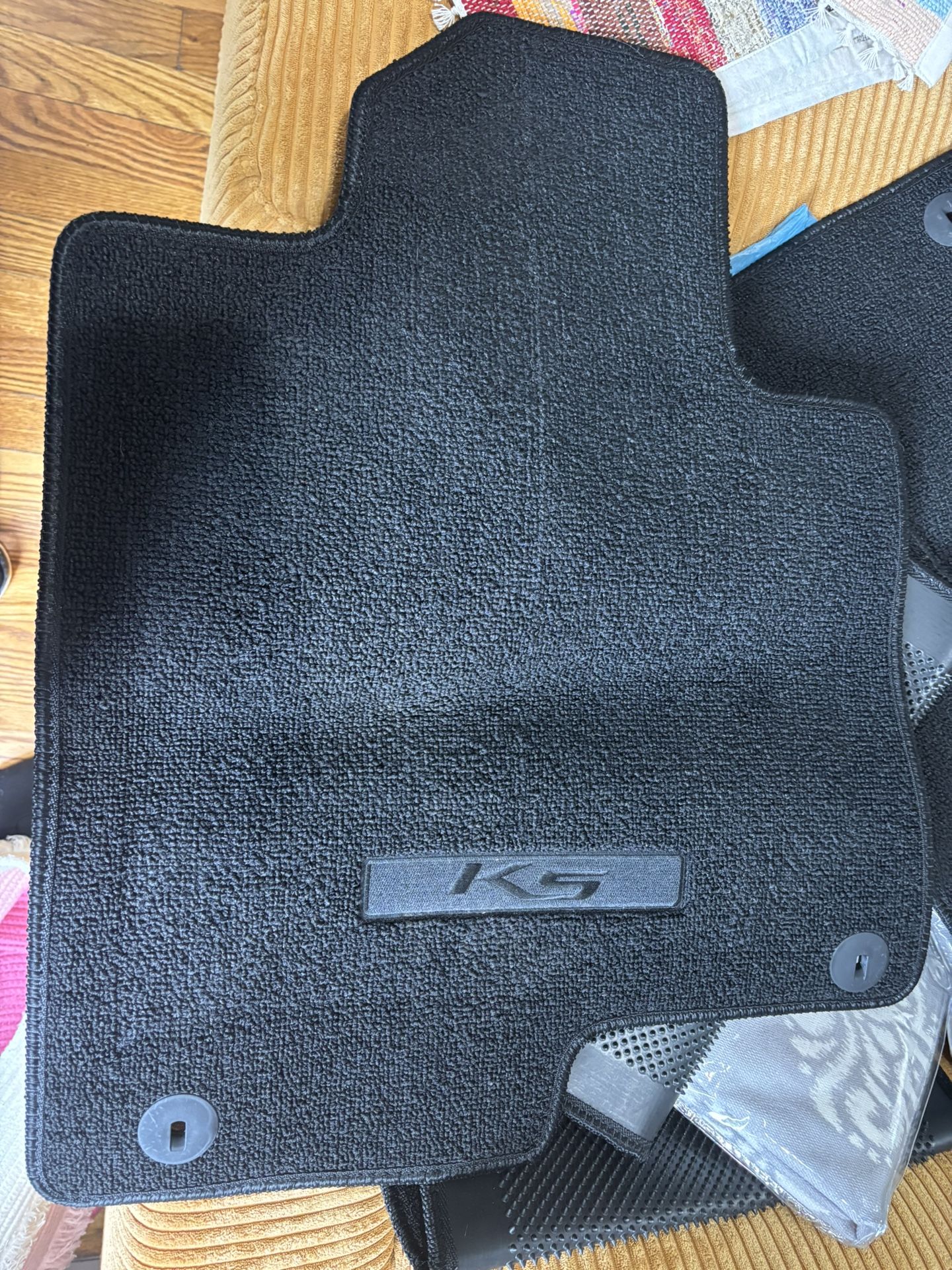 Kia K5 Carpet Floor Mats