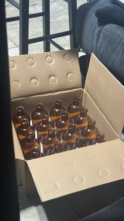 GLASS BOTTLES BRAND NEW